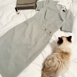 Business-style Banana Republic grey dress.